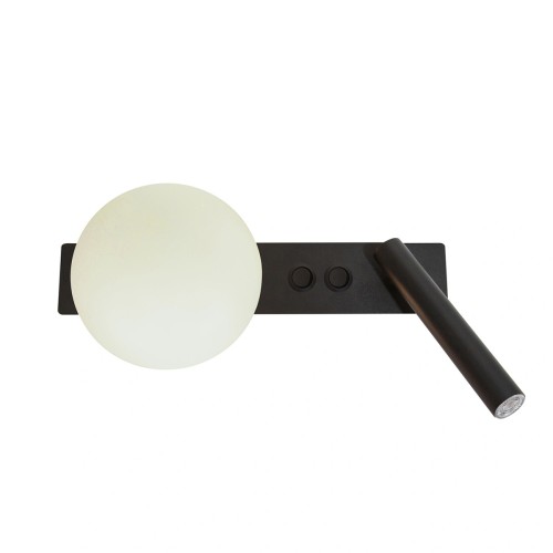 Kinkiet Mood C, regulowany reflektor, mleczny biały klosz, dwa nieależne włączniki, oświetlenie nad łóżkiem w sypialni.jpg