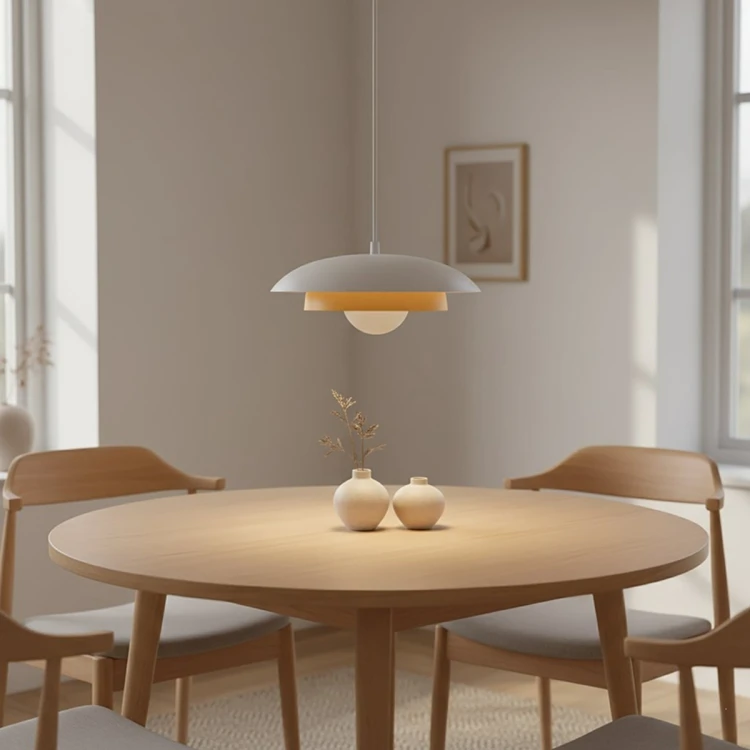 Skin 1 WH biało-pomarańczowa, lampa wisząca, średnica 30cm nad okrągły stół.jpg
