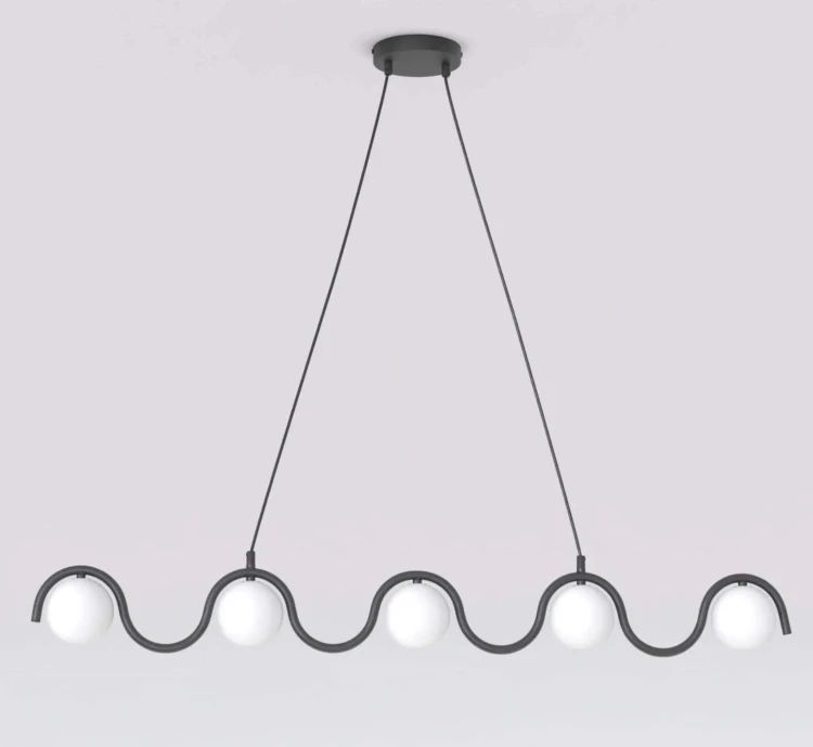 czarna-lampa-nad-stół-do-jadalni-Sinus-Black-falowana-konstrukcja.webp