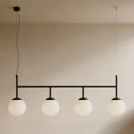 lampa-wisząca-nad-stół-w-kuchni-Faro-4-mleczne-klosze.webp