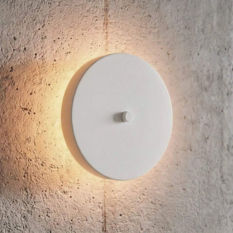 Kinkiet-Nemo-White-nowoczesna-lampa-ścienna-do-wnętrz-skandynawskich-i-japandi.webp