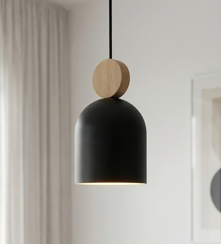 Lampa wisząca Mesi 1 Czarna do sypialni jako oświetlenie przy łóżku.jpg