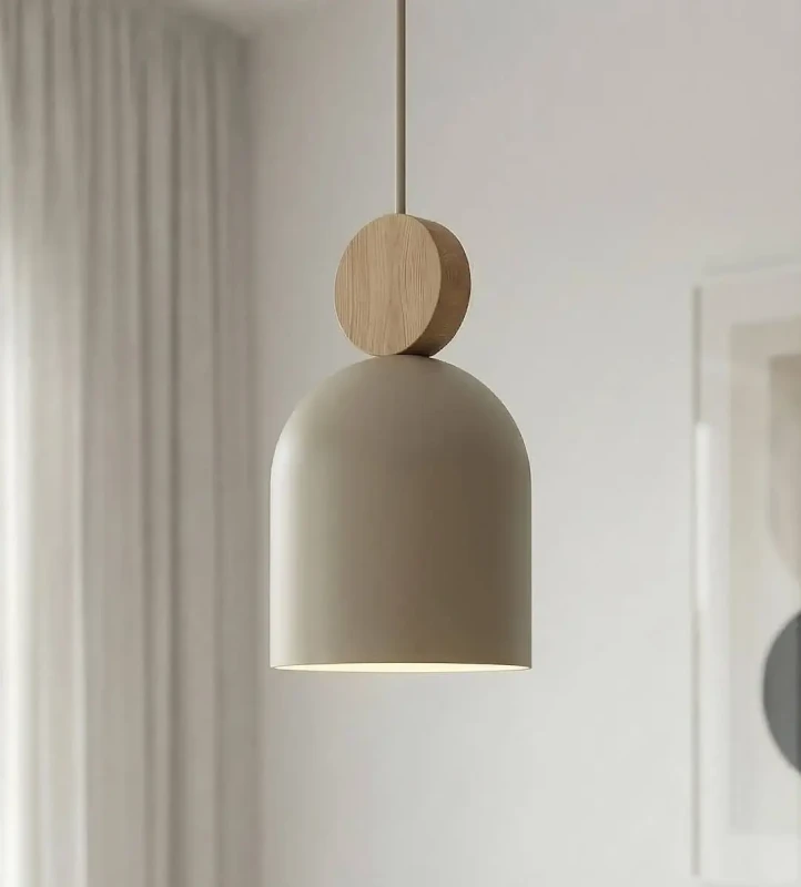 Mesi-1-Mocca-–-minimalistyczna-lampa-wisząca-w-stylu-modern-organic.webp