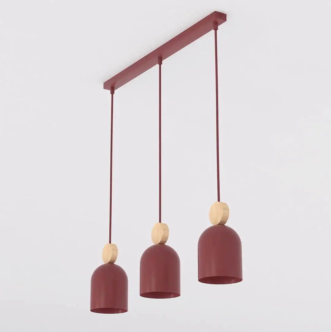 Mesi-3-Burgund-potrójna-lampa-wisząca-nad-stół-w-nowoczesnej-jadalni.webp
