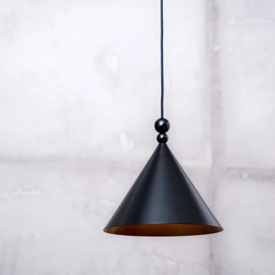 Konko-kulki-lampa-wiszaca-matowa-jet-black