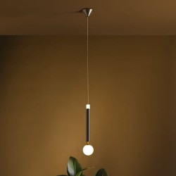 pojedyncza-lampa-wiszaca-brazowa-seventy1-aranzacja.jpg