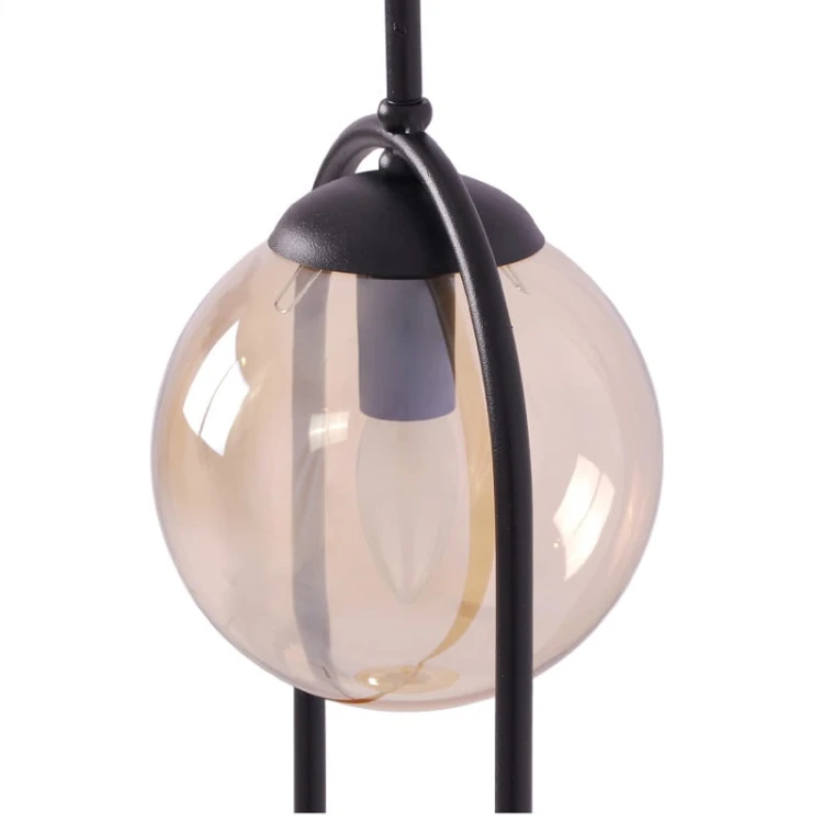 Lampa wisząca Venta  2 z efektownymi bursztynowymi kloszami.jpg