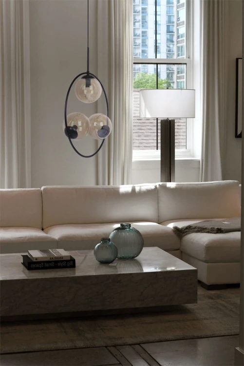 Okrągła lampa wisząca, bursztynowe kule, Venta okrągła 50 aranżacja.jpg