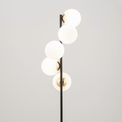Podłogowa lampa stojąca - Piano Table, mleczne klosze (2).jpg