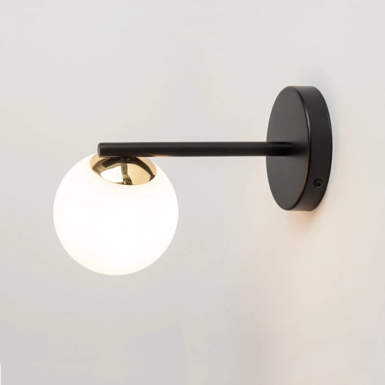 Kinkiet ścienny - Piano.jpg