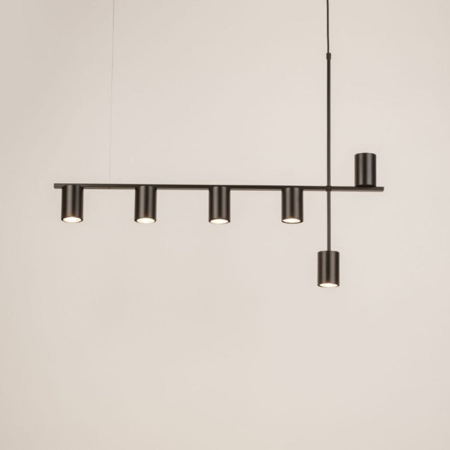 Vendo 6 czarna lampa liniowa nowoczesna klosze czarne aranżacja (2).jpg