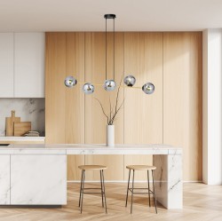 podłuzna lampa wisząca, żyrandol złoty, klosze grafit Geavity 6 aranżacja.jpg