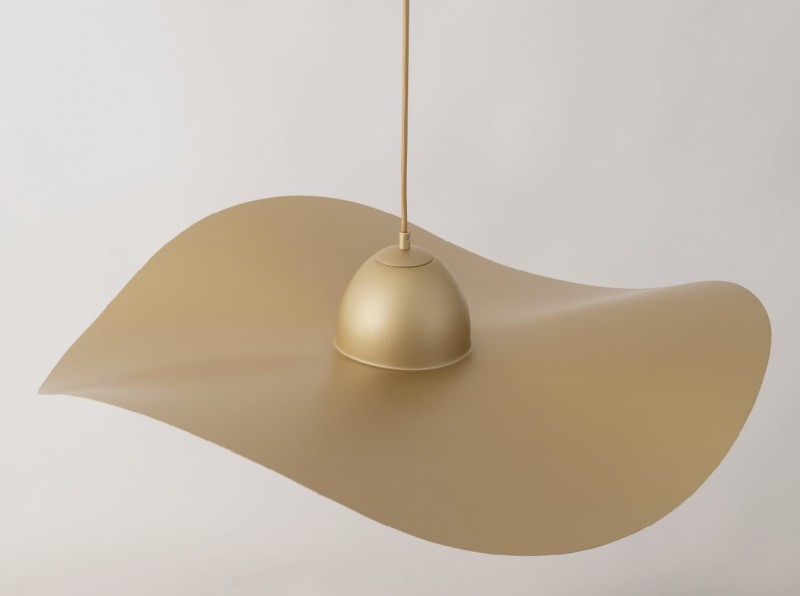 Kapello złoto-czarna wisząca designerska lampa - góra.jpg