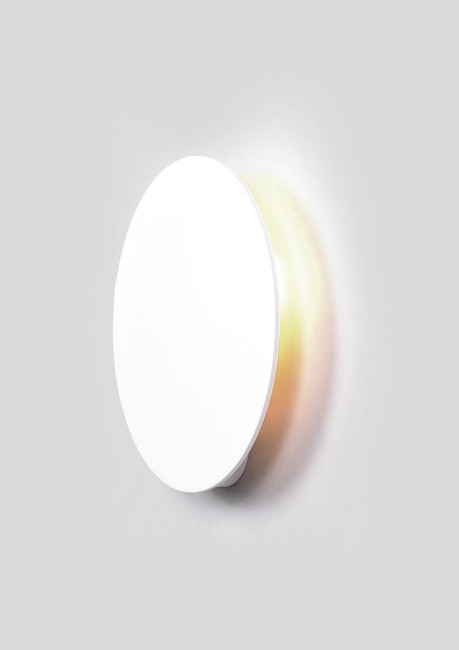 Pero 25 – minimalistyczny biały kinkiet w kształcie koła, średnica 25cm