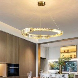 Lampa kryształowa Konopi aranżacja.jpg