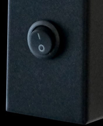 ladas kinkiet czarny - włączanie.jpg