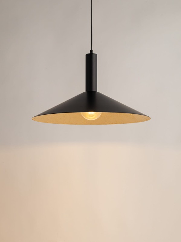 Capri 50 czarno złota lampa wisząca do nowoczesnych wnętrz klosz.jpg