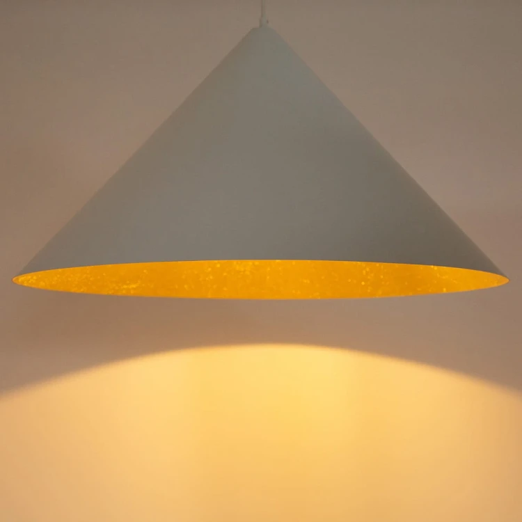 Vesuvio70 biało złota duża lampa wisząca, stożek średnica 70cm środek.jpg