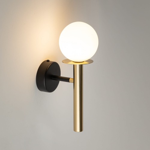 DAISY 1 kinkiet złoty biały światło.jpg