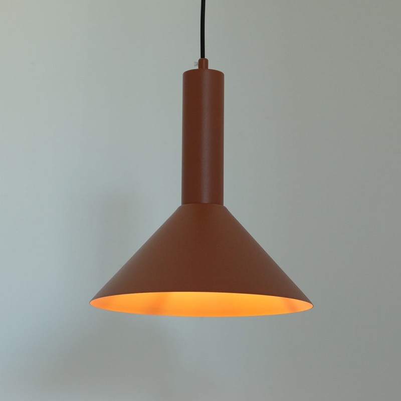 Vitrum stożek ceglany - minimaliztyczna lampa wisząca do kuchni klosz.jpg