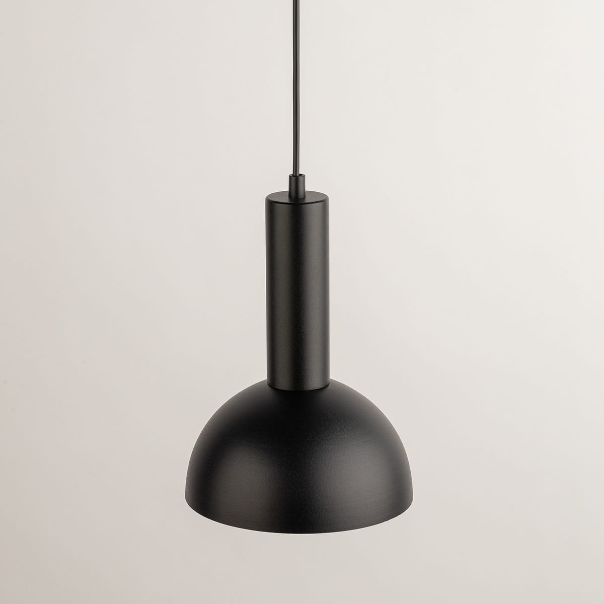 4Vitrum zwis kopuła S czarny- lampa wiszaca minimalistyczna pojedyncza.jpg