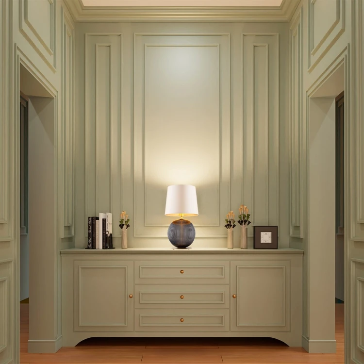 Lampa na komodę styl glamour  Hamilton –  szkło ryflowane grafitowe, abażur beżowy środek złoty.jpg