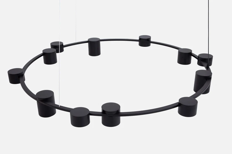 KODO 12 Sigma zwis czarny  widok  z góry na reflektorki.jpg