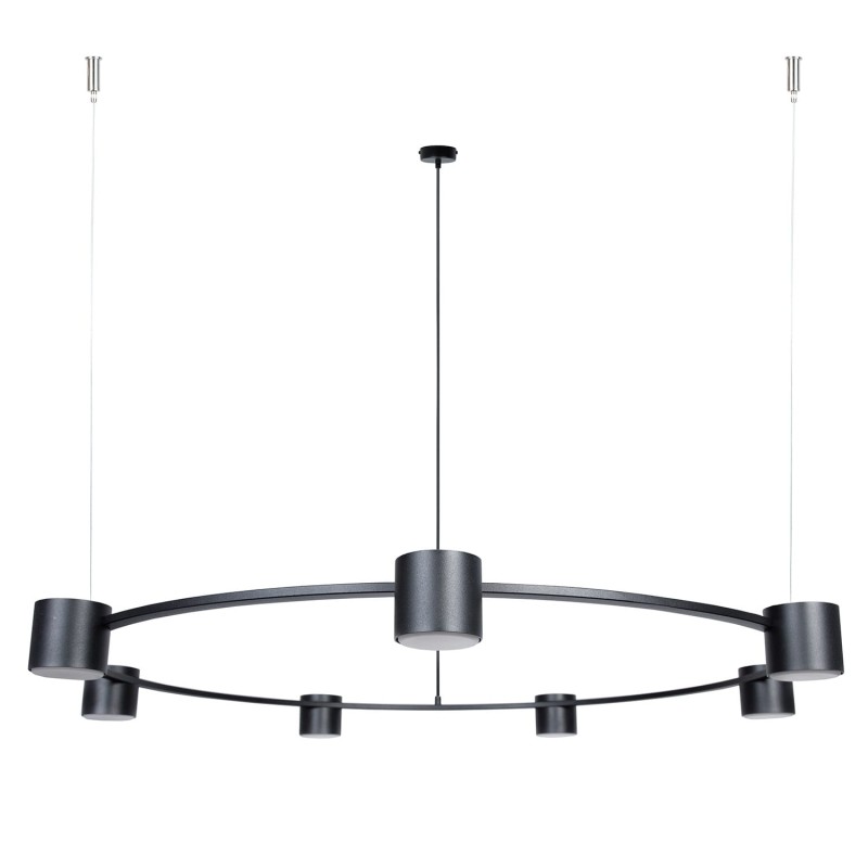 Nowoczesna czarna lampa wisząca Kodo 7 zawieszona nad stołem - okrągły metalowy pierścień z siedmioma reflektorami, minimalistyczny design pasujący do nowoczesnych wnętrz.jpg