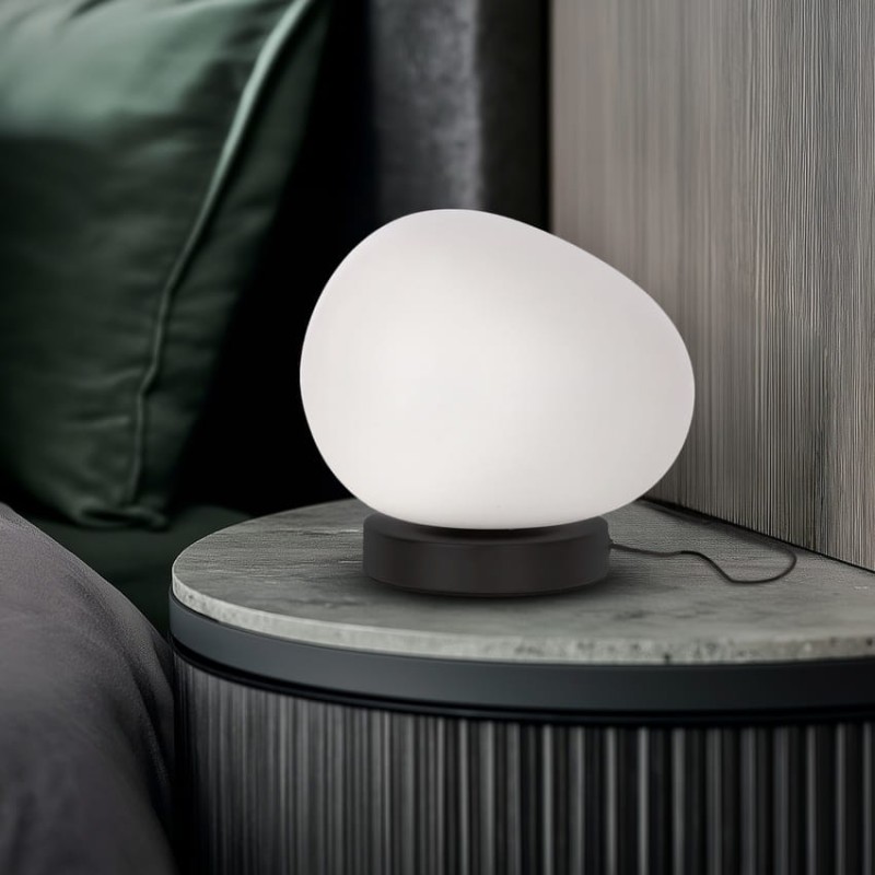 Lampa Stołowa STONES 20 – skandynawski design z naturą w tle, lampka nocna do sypialni aranżacja.jpg