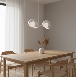 Lampa wiszaca nad mały stolik, kolor  biały, Boom 4 biała aranżacja.jpg