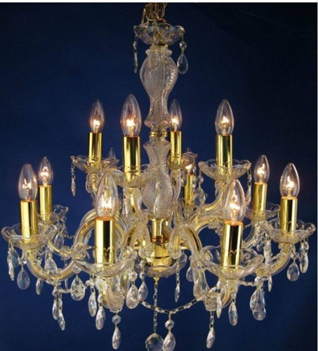 Maria Teresa Gold 12 – złoty żyrandol kryształowy szczegół.jpg