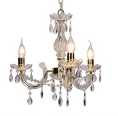 Detal szkła kryształowego w lampie wiszącej Maria Teresa 3.jpg